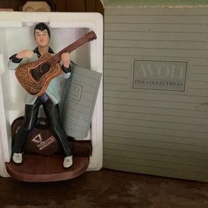 Vintage 1987 Avon Elvis Presley porcelain figurine